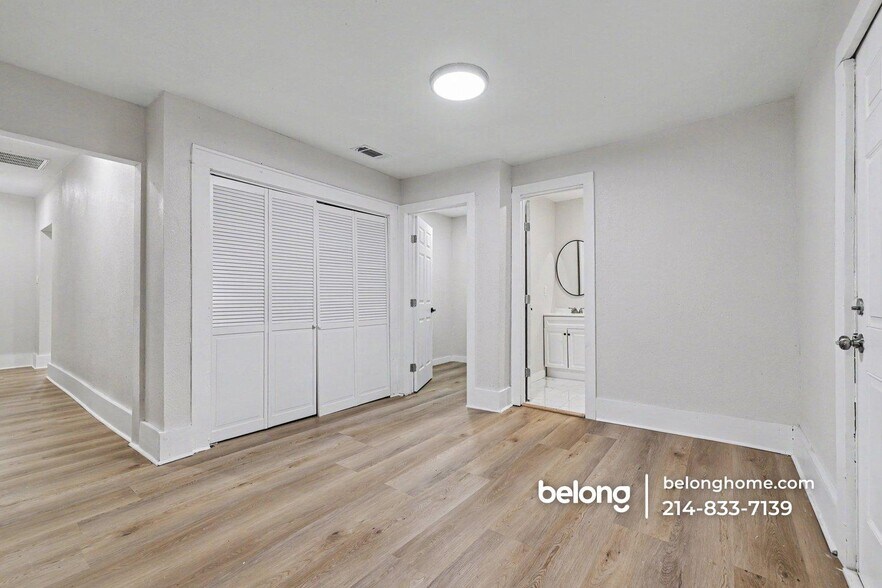 Building Photo - 603 W Pembroke Ave