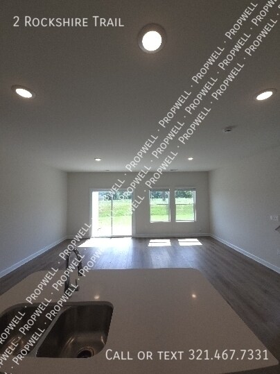 Building Photo - 2 Rockshire Trl