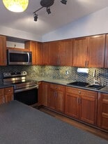 Building Photo - 7120 W Eden Plz