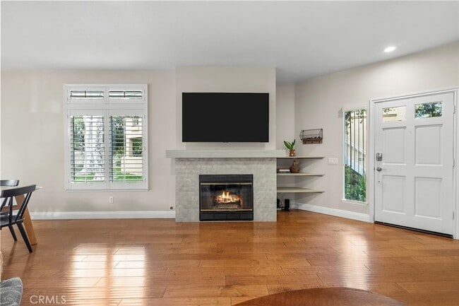 Building Photo - 24013 Arroyo Park Dr