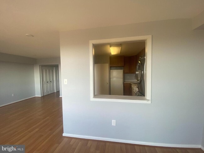 Building Photo - 3701 S George Mason Dr