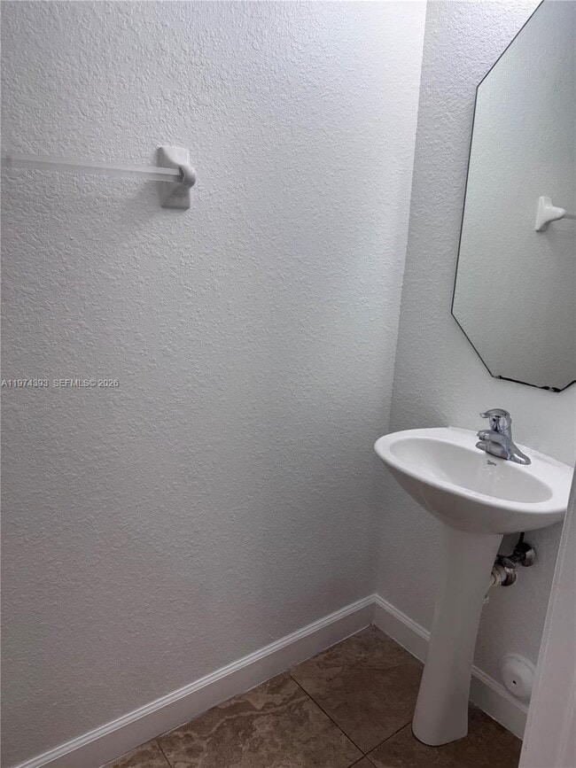 Building Photo - 8500 SW 150th Ave