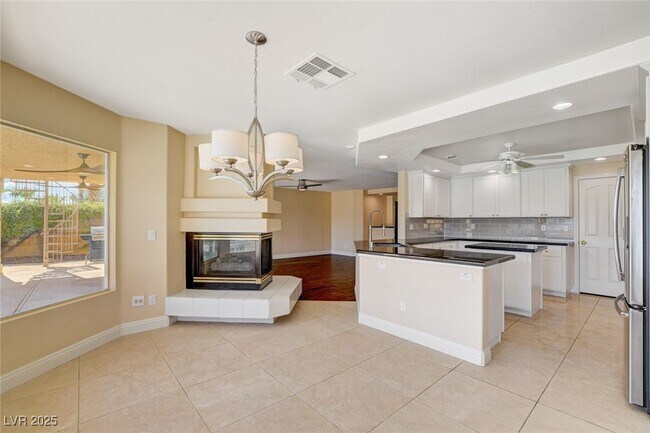 Building Photo - 2707 Mallard Landing Ave