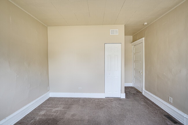 Building Photo - 706 McDonough St