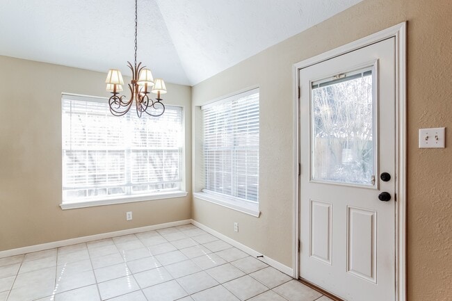 Building Photo - 18703 Singing Woods Dr