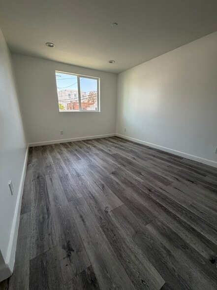 Building Photo - 1130 Browning Blvd