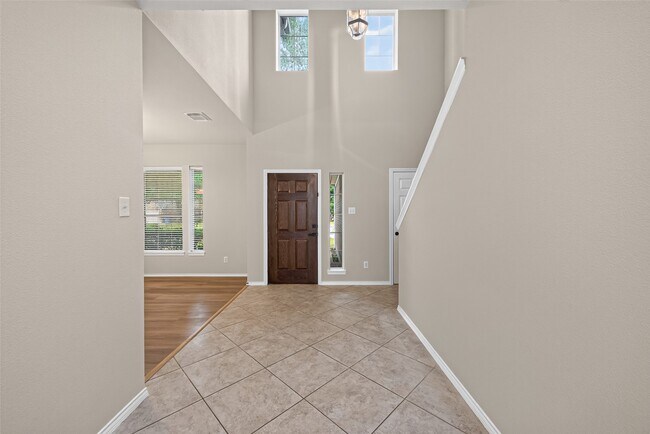 Building Photo - 1807 Katlyn Ln