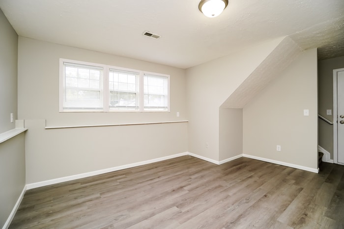Building Photo - 1540 Tall Meadows Dr