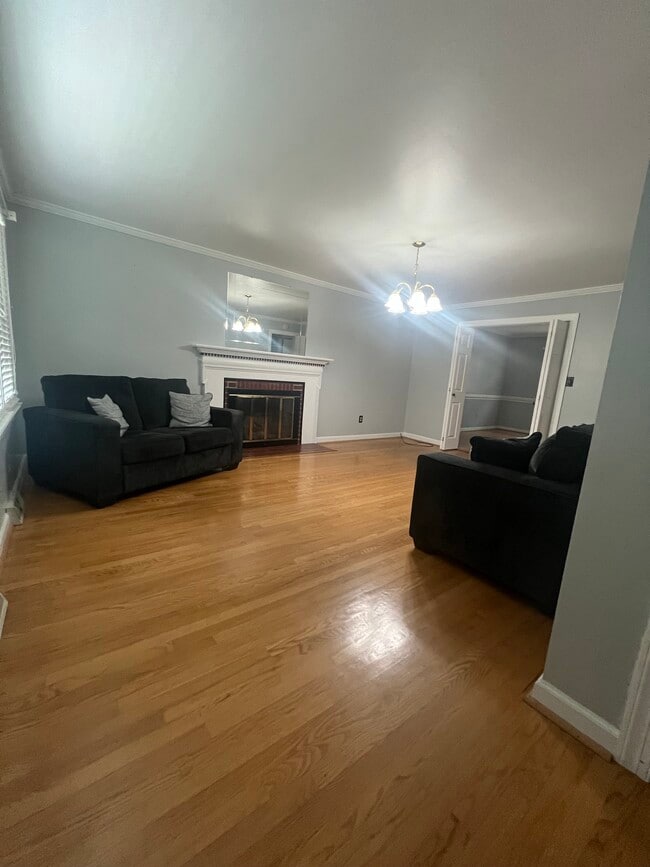 Building Photo - 26032 Townfield Dr
