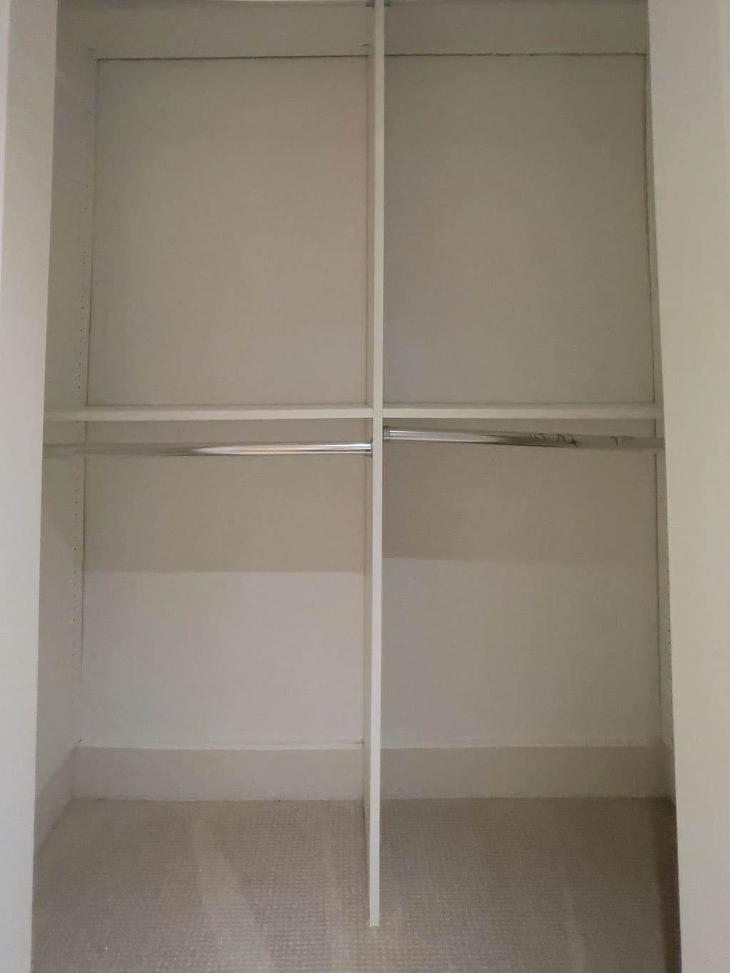 Building Photo - 64 Isle Of Venice Dr