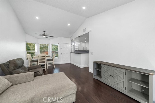 Building Photo - 11755 Vale Vista Dr