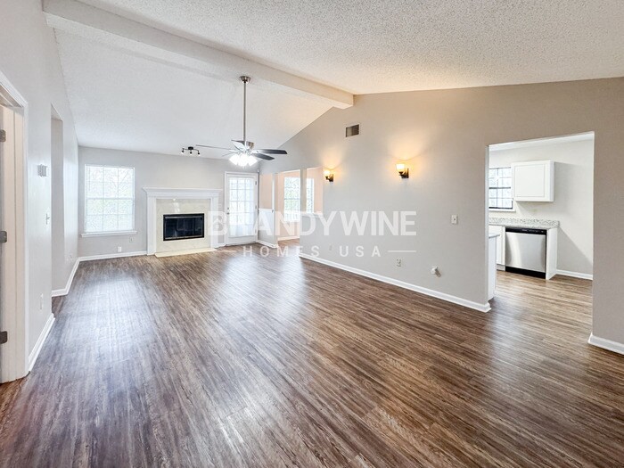 Building Photo - 10848 Copper Hill Dr