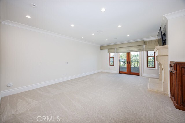 Building Photo - 18 Rue St Cloud