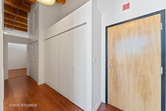 Building Photo - 1750 N Wolcott Ave