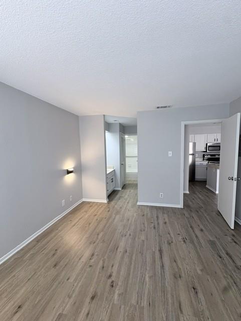 Building Photo - 8888 Tallwood Dr