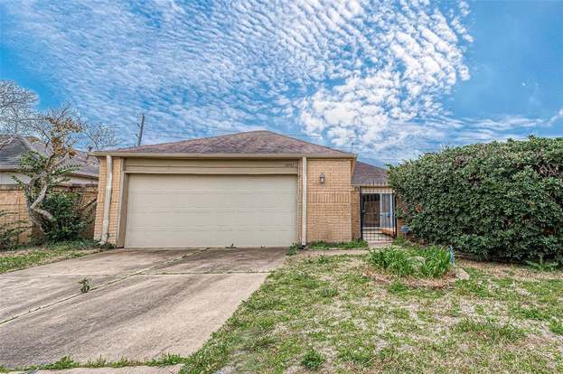 Building Photo - 14947 Heritage Wood Dr