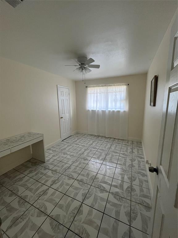 Building Photo - 11406 Hornbrook Dr
