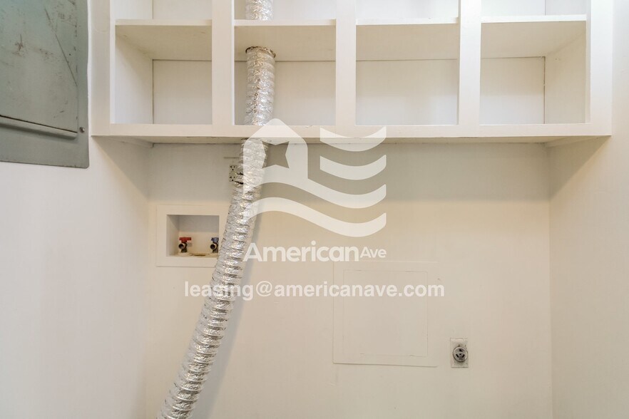 Building Photo - 217 Chadford Rd