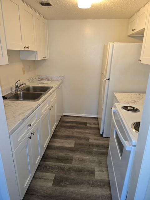 Building Photo - 595 W 54th St