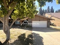 Building Photo - Wonderful Orangevale 3bd/2ba Home with Spacious Yard!