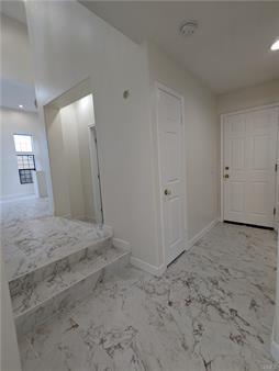 Building Photo - 42057 Parkmont Dr