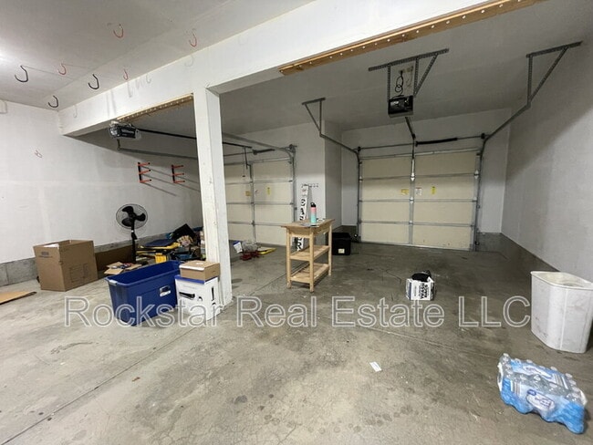 Building Photo - 9022 W Campus Dr