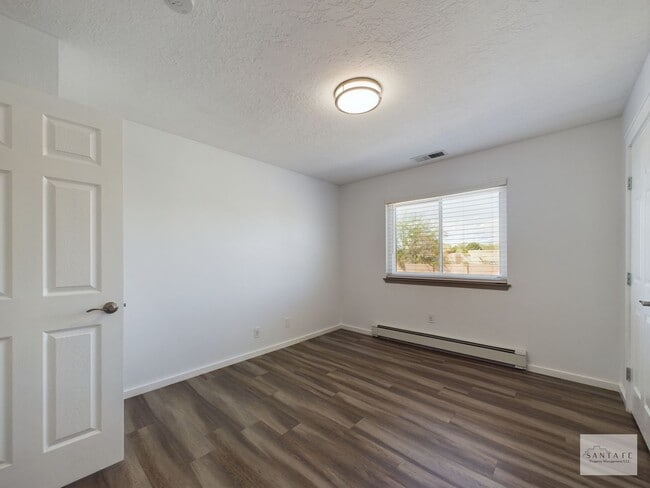 Building Photo - Beautifully Remodeled single Level Home Available Now