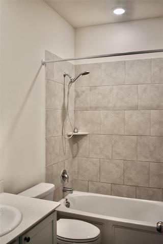 Building Photo - 747 Mulberry Dr