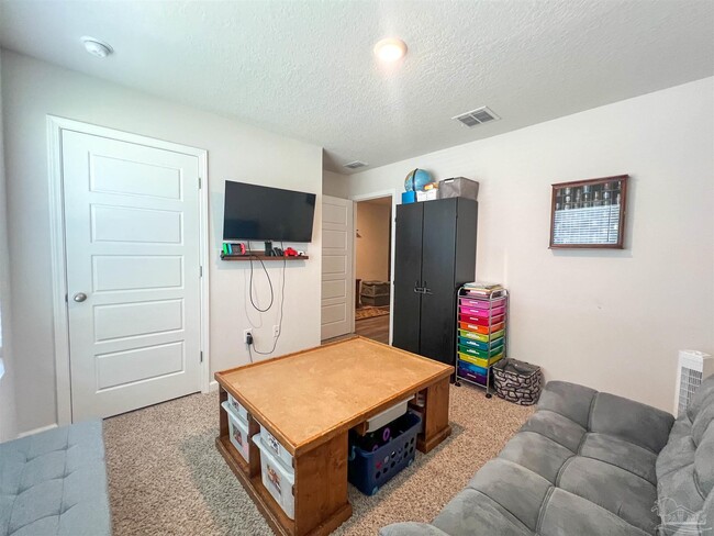 Building Photo - 1039 Lovebird Ct
