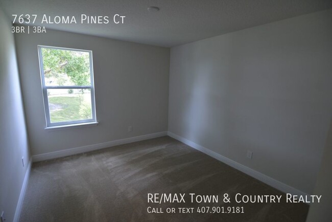 Building Photo - Winter Park Rental Townhome