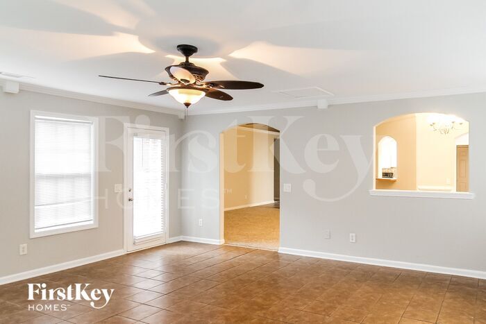 Building Photo - 836 Crystal Meadow Dr