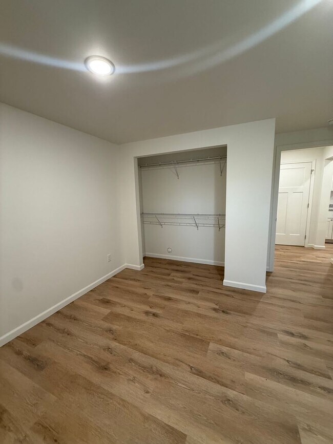 Building Photo - 4624 MO-72
