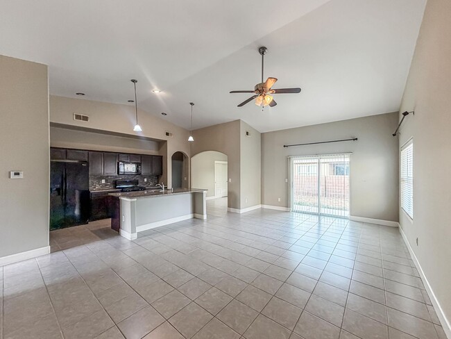 Building Photo - 4820 W Steel Driver Rd