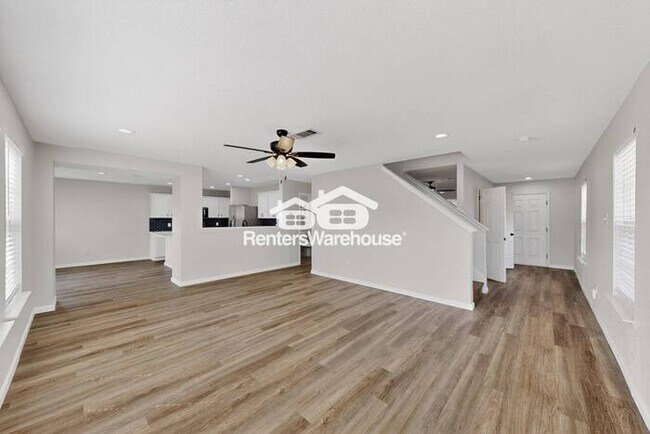 Building Photo - Haslet New Listing Completely Refreshed