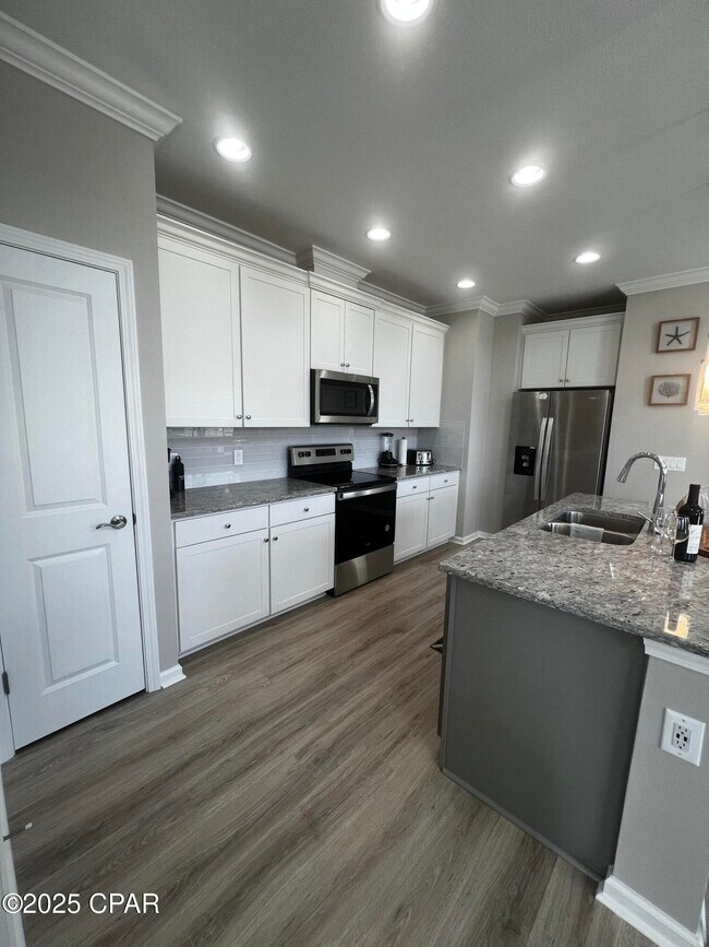 Building Photo - 8320 Jollymon Wy