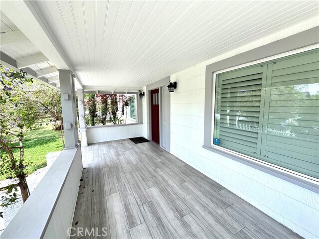 Building Photo - 2716 S La Salle Ave