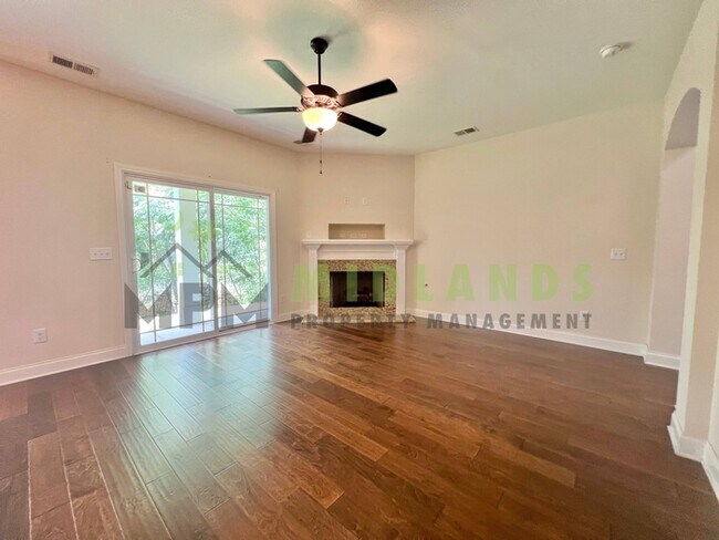 Building Photo - 248 Cherokee Pond Ct
