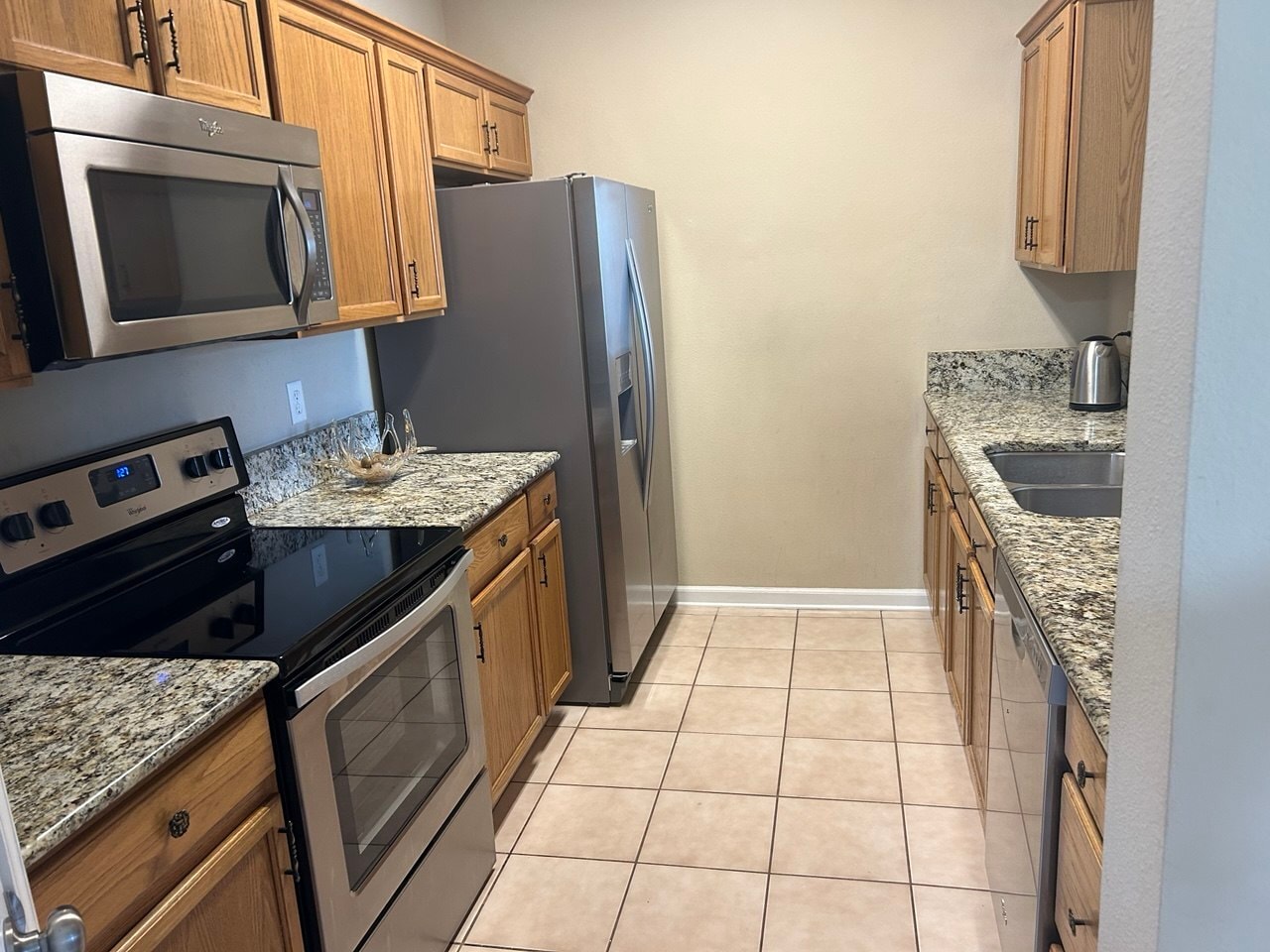 Building Photo - 10550 Baymeadows Rd