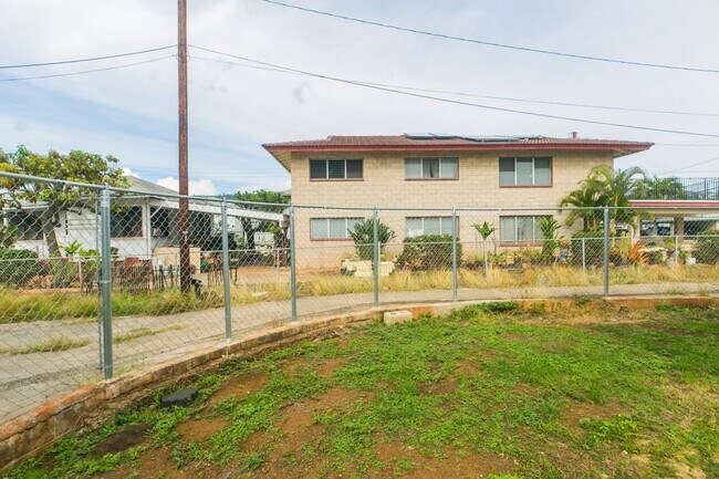 Building Photo - 1112 4th Ave