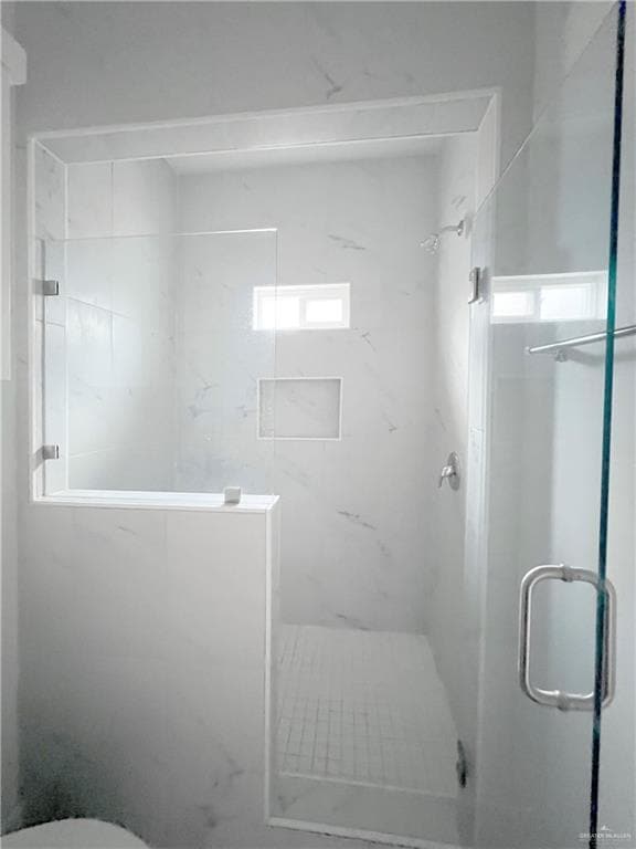 Building Photo - 19 W Woodson Dr