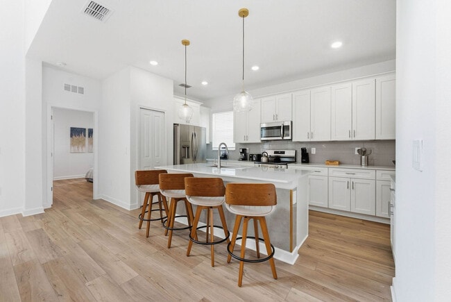 Building Photo - 7866 Poplin St