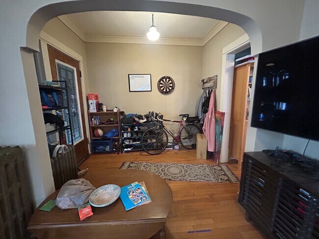 Building Photo - 2312 E Park Pl