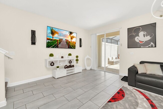 Building Photo - 8992 Stinger Dr