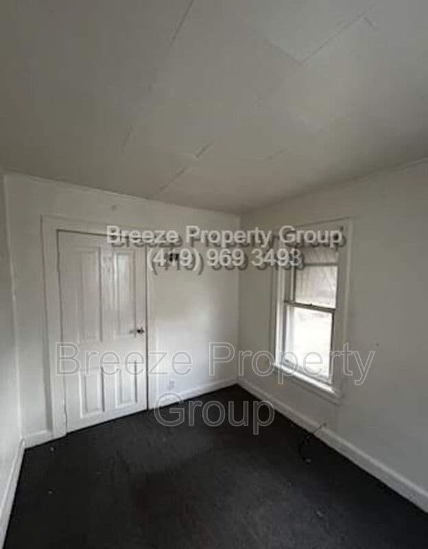 Building Photo - 712 Balfe St