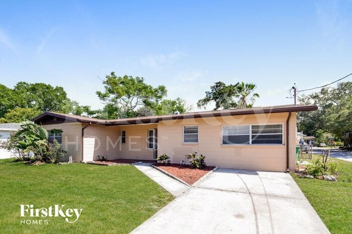 Building Photo - 4818 W Bay Villa Ave