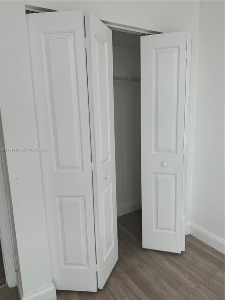 Building Photo - 111 E Flagler St