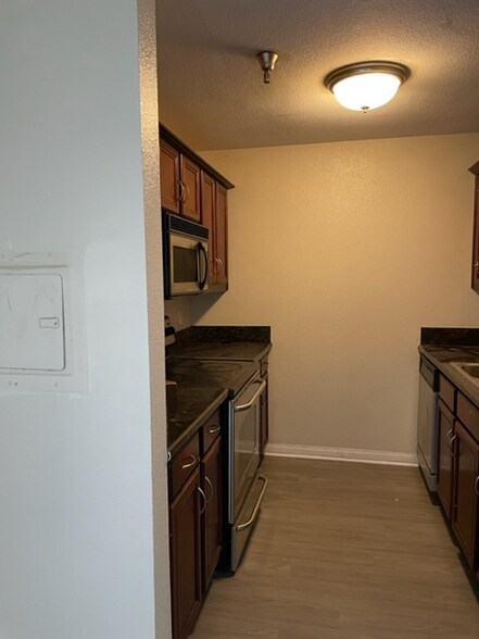 Building Photo - 5252 Orange Ave