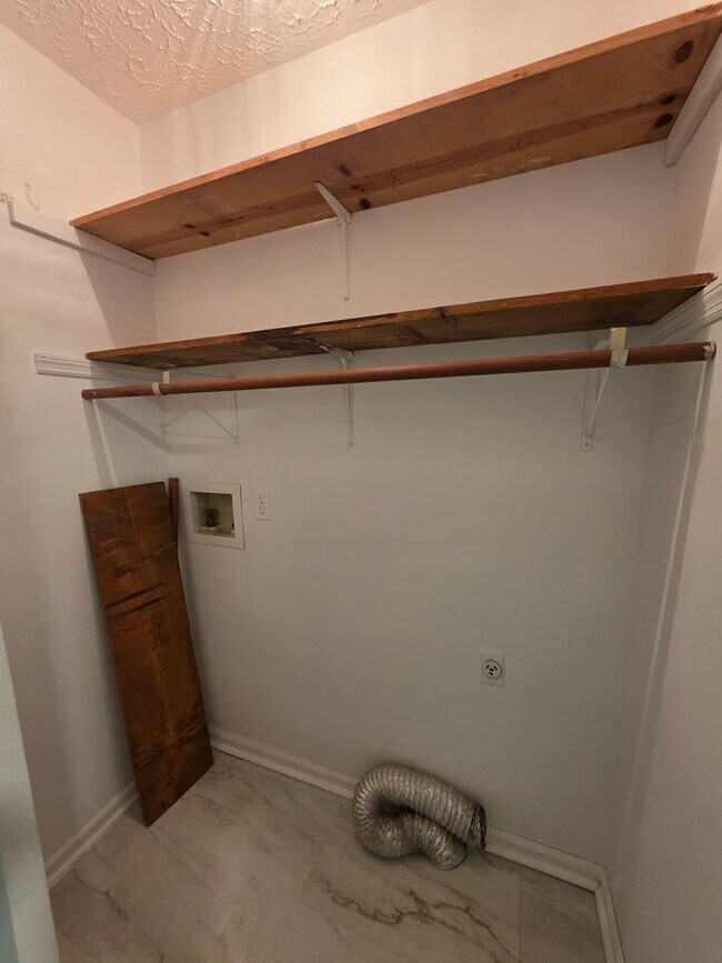 Building Photo - One Level 3bd/2ba home in Mt Juliet
