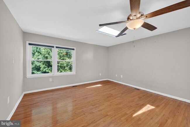 Building Photo - 21228 McFadden Square