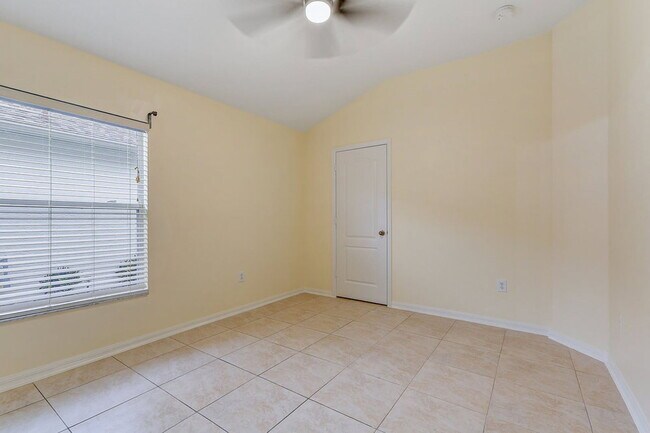 Building Photo - 19332 Everton Pl